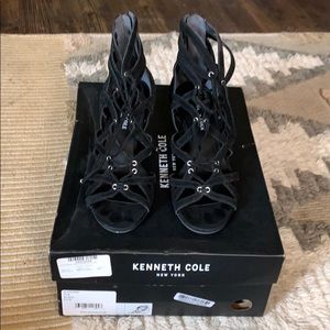 Kenneth Cole wedges